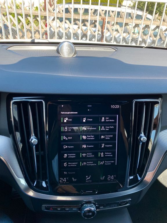 Volvo V60 2020