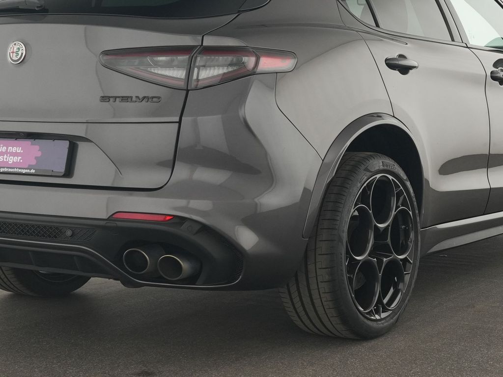 Alfa Romeo Stelvio 2022