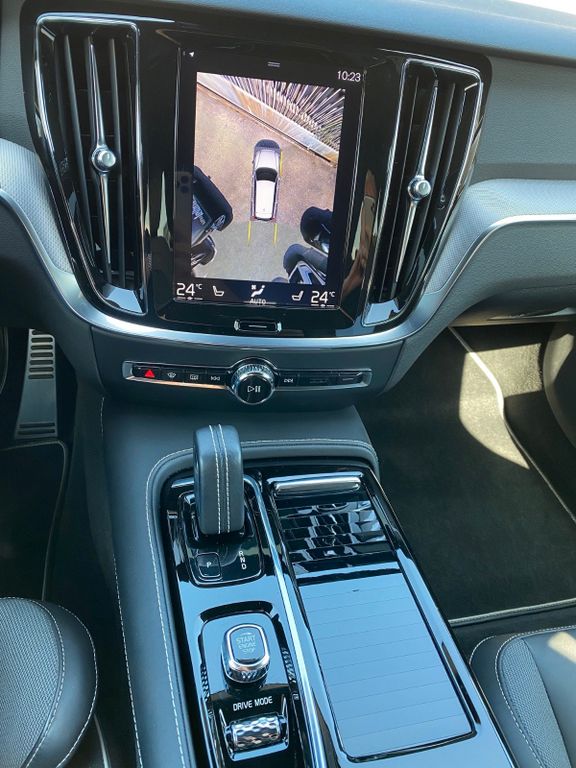 Volvo V60 2020
