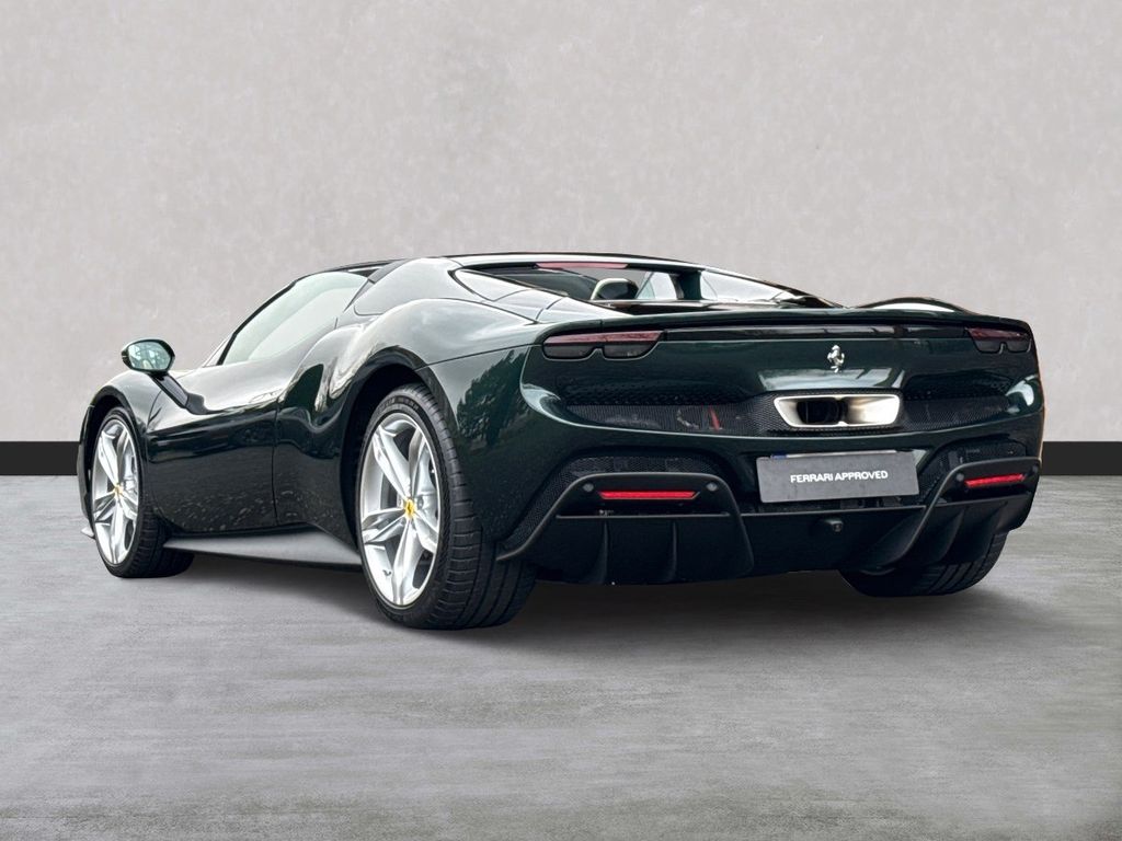 Ferrari 296 GTS 2024