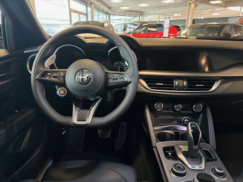 Alfa Romeo Stelvio 2022