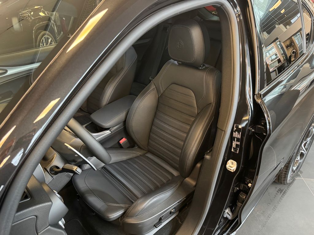 Alfa Romeo Stelvio 2022