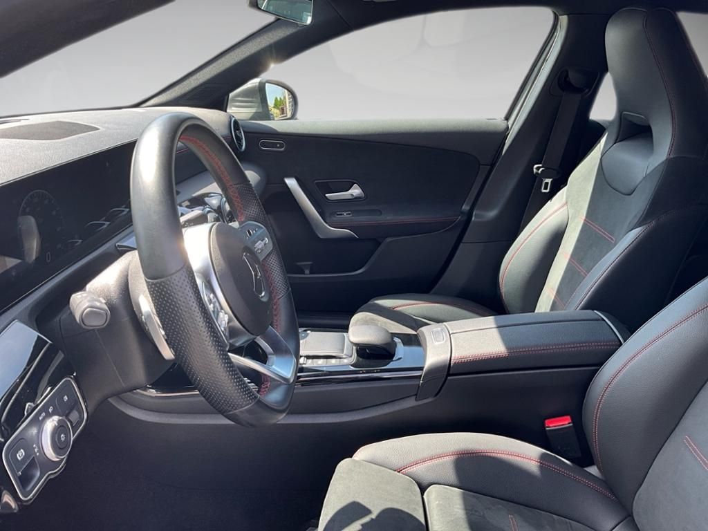 Mercedes-Benz A 200 2022