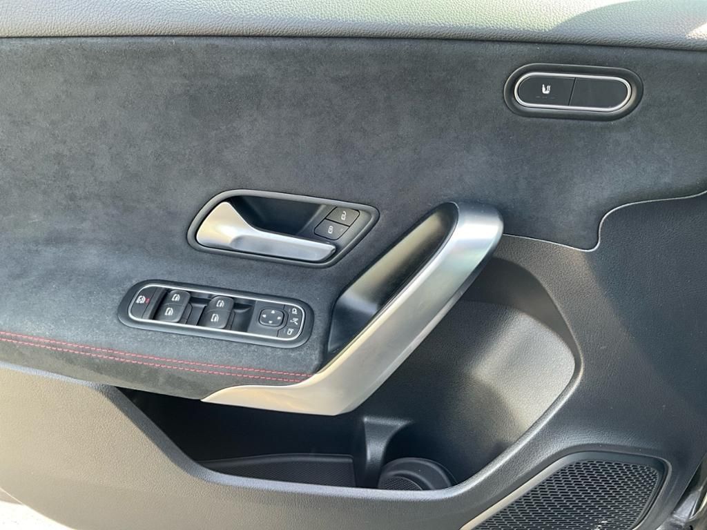 Mercedes-Benz A 200 2022