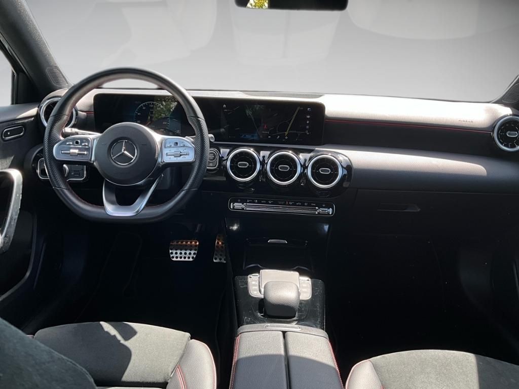 Mercedes-Benz A 200 2022