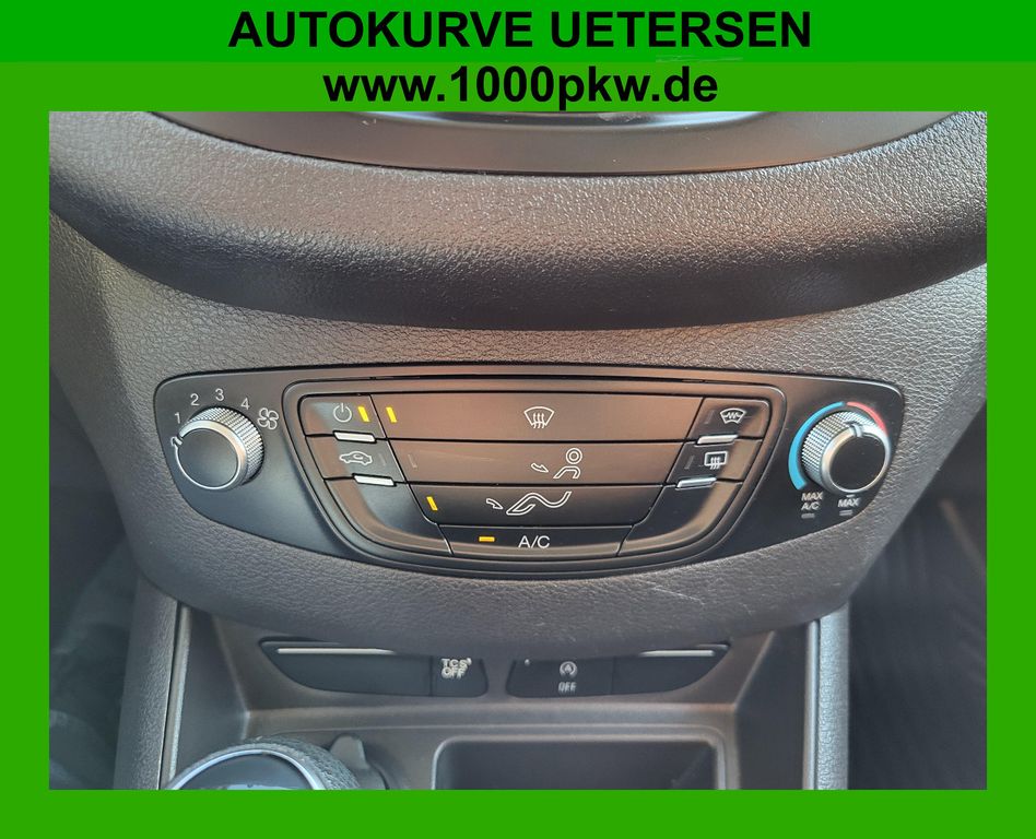 Ford Transit Courier 2023