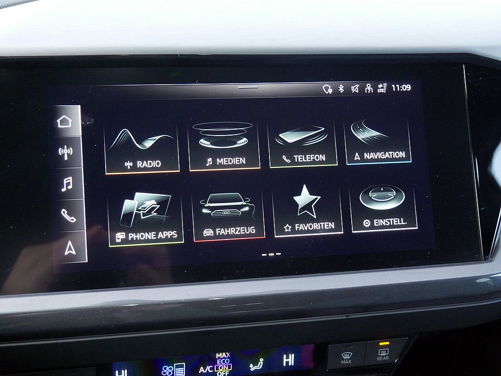 Audi Q4 e-tron 2021
