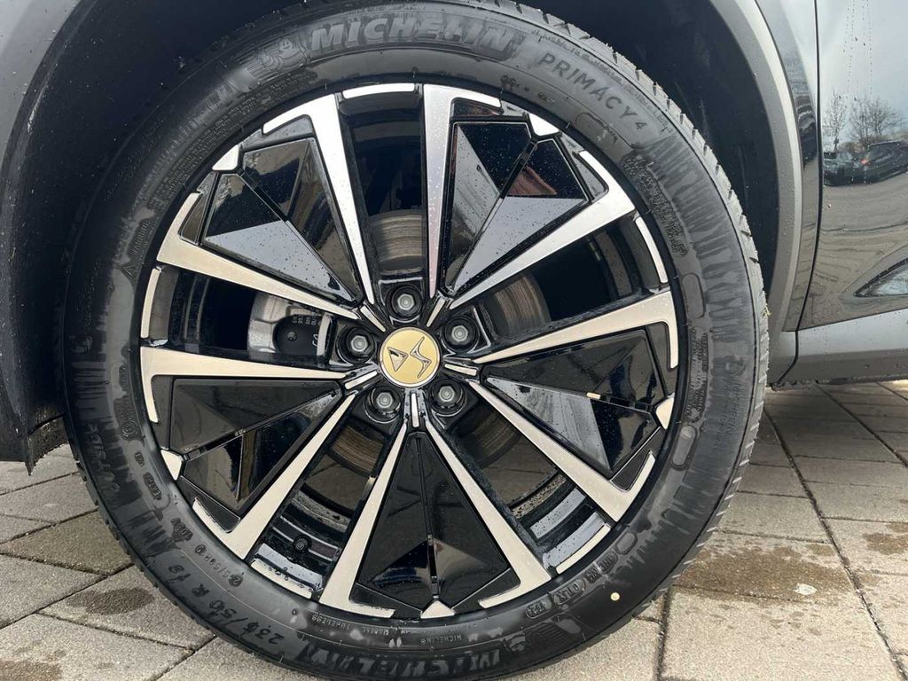 DS Automobiles DS7 (Crossback) 2025