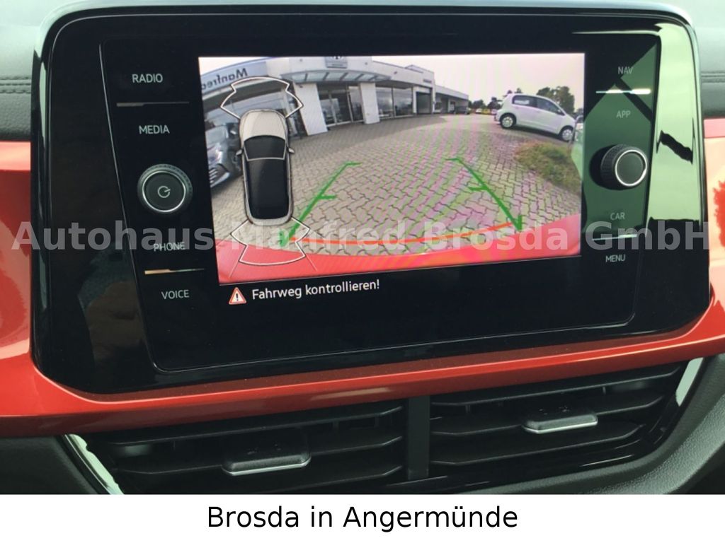 Volkswagen T-Roc 2024