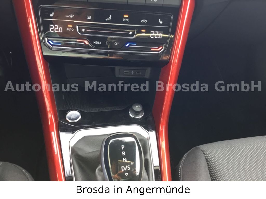 Volkswagen T-Roc 2024