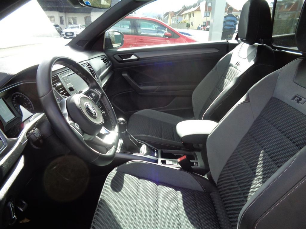 Volkswagen T-Roc 2021