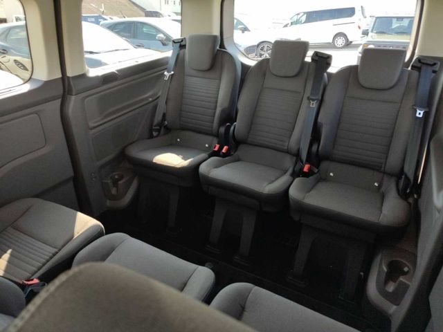 Ford Tourneo Custom 2023