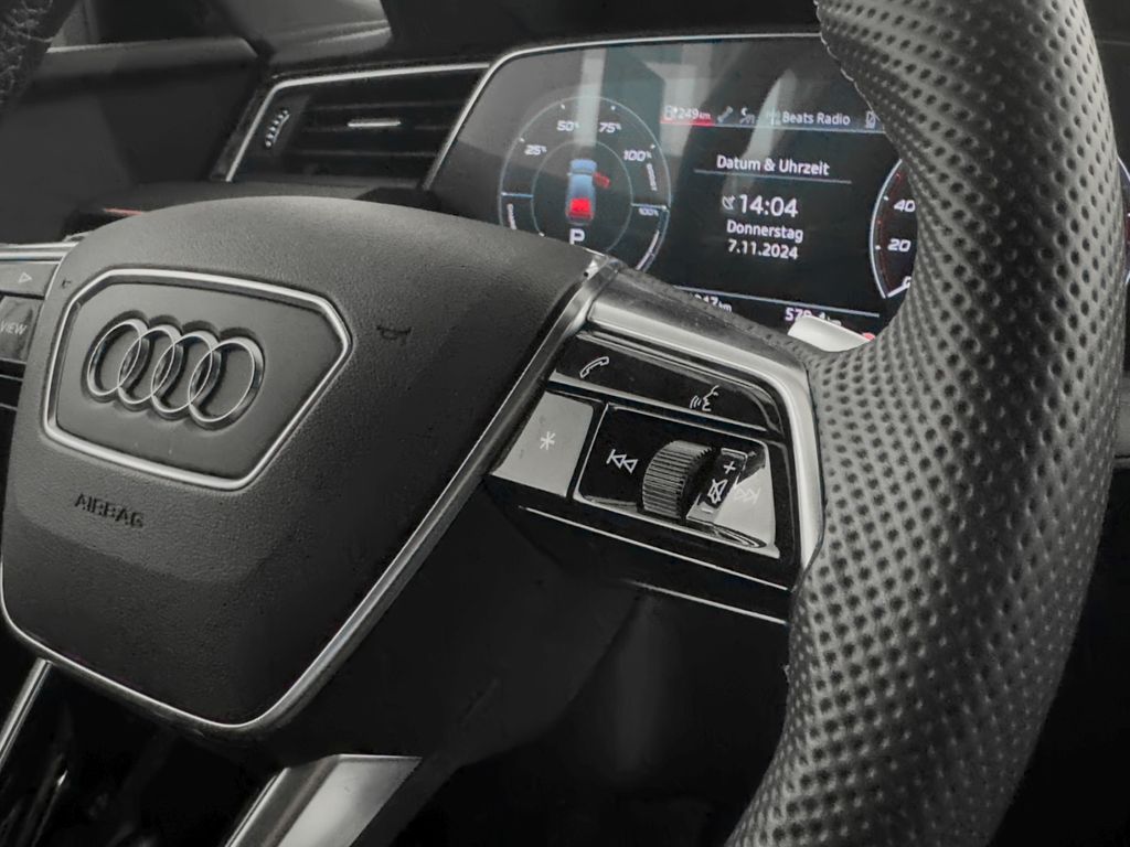 Audi e-tron 2021