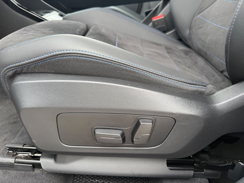 BMW 220 2024