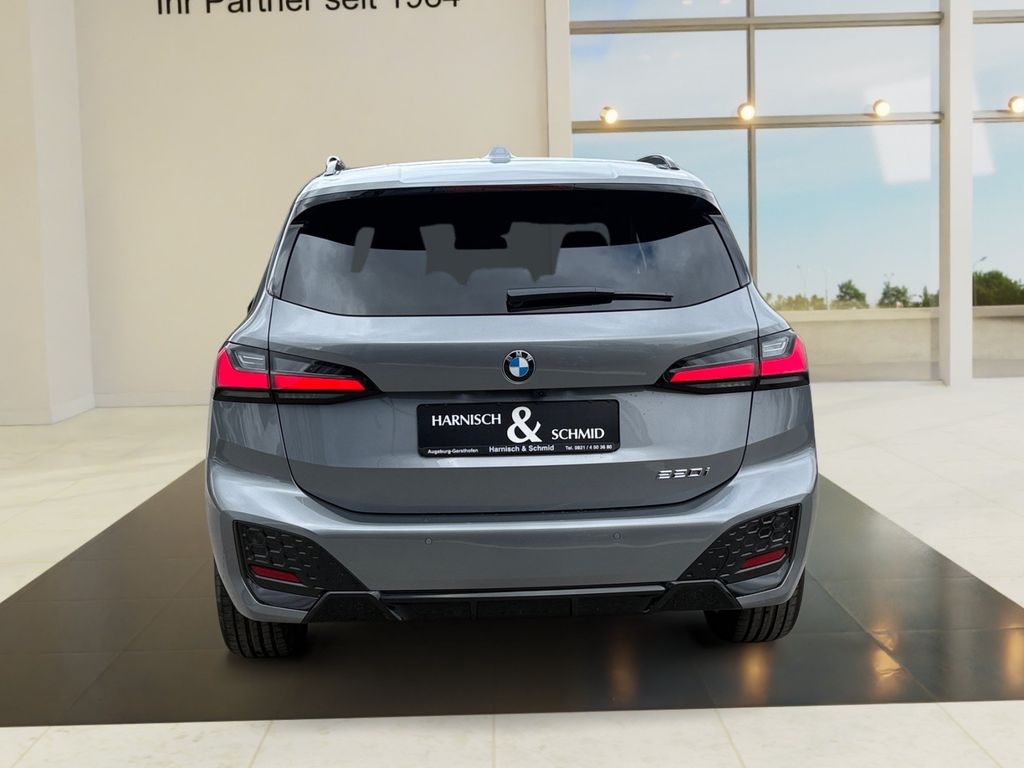 BMW 220 2024