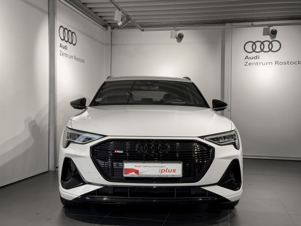 Audi e-tron 2021