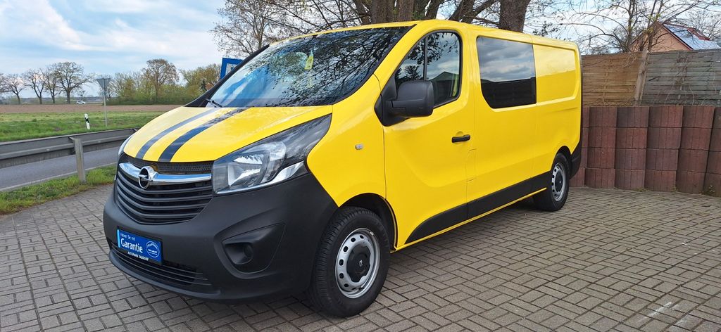 Opel Vivaro 2016