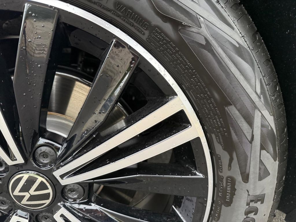 Volkswagen Tiguan 2025