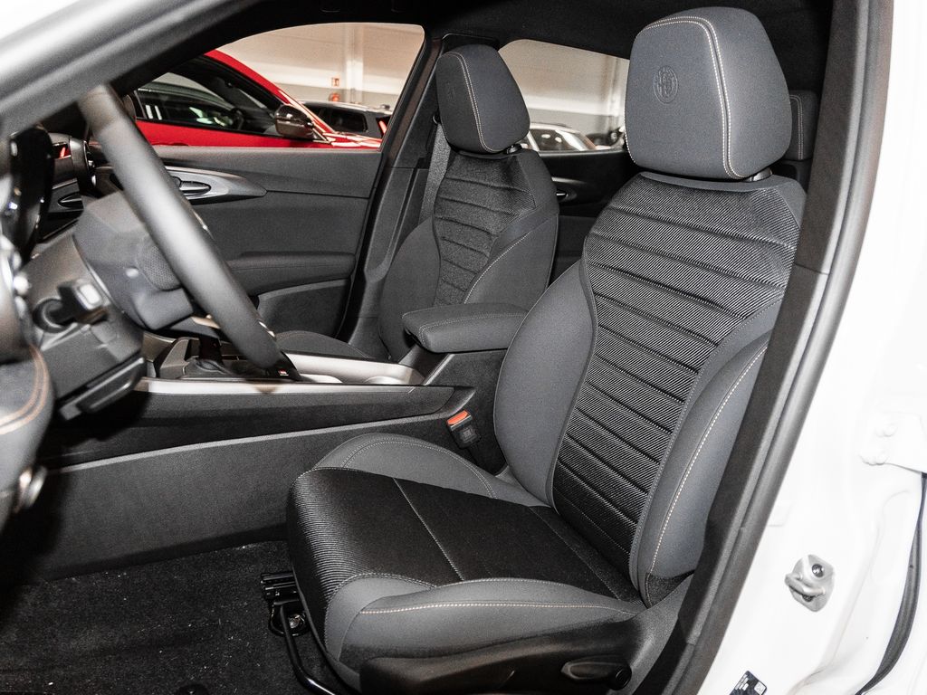 Alfa Romeo Tonale 2024