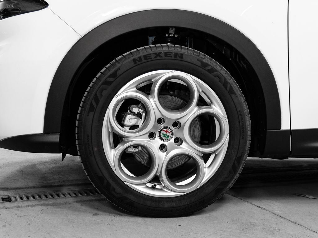 Alfa Romeo Tonale 2024