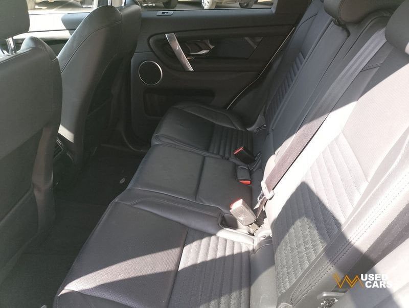 Land Rover Discovery Sport 2021