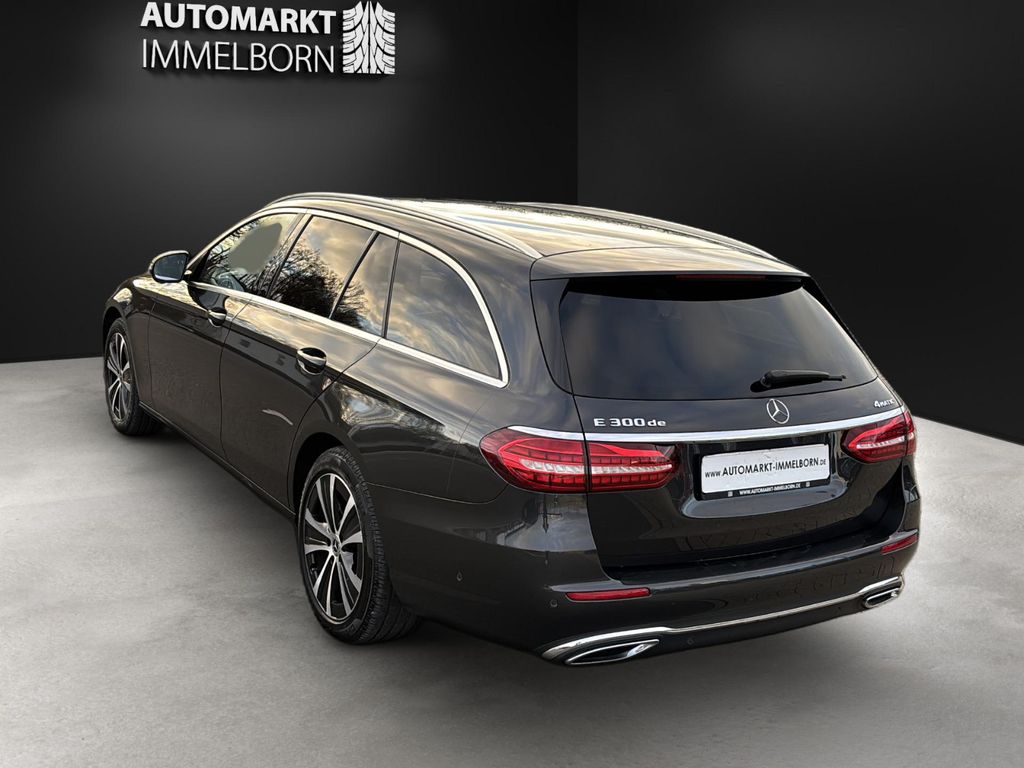 Mercedes-Benz E 300 2021