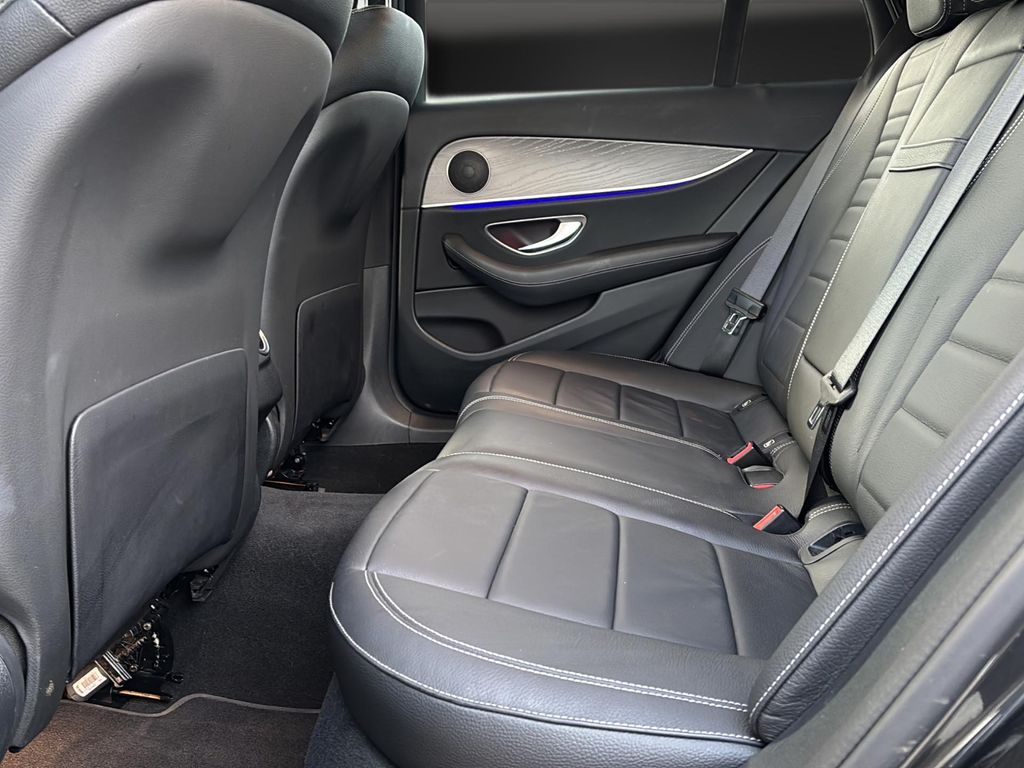 Mercedes-Benz E 300 2021