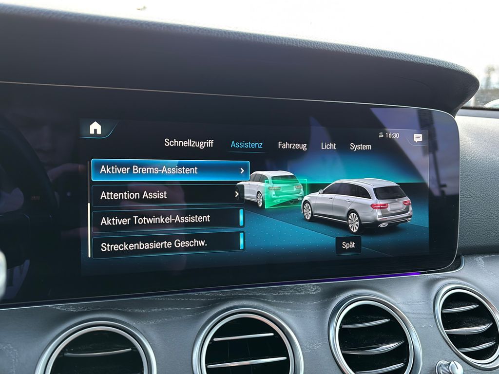 Mercedes-Benz E 300 2021