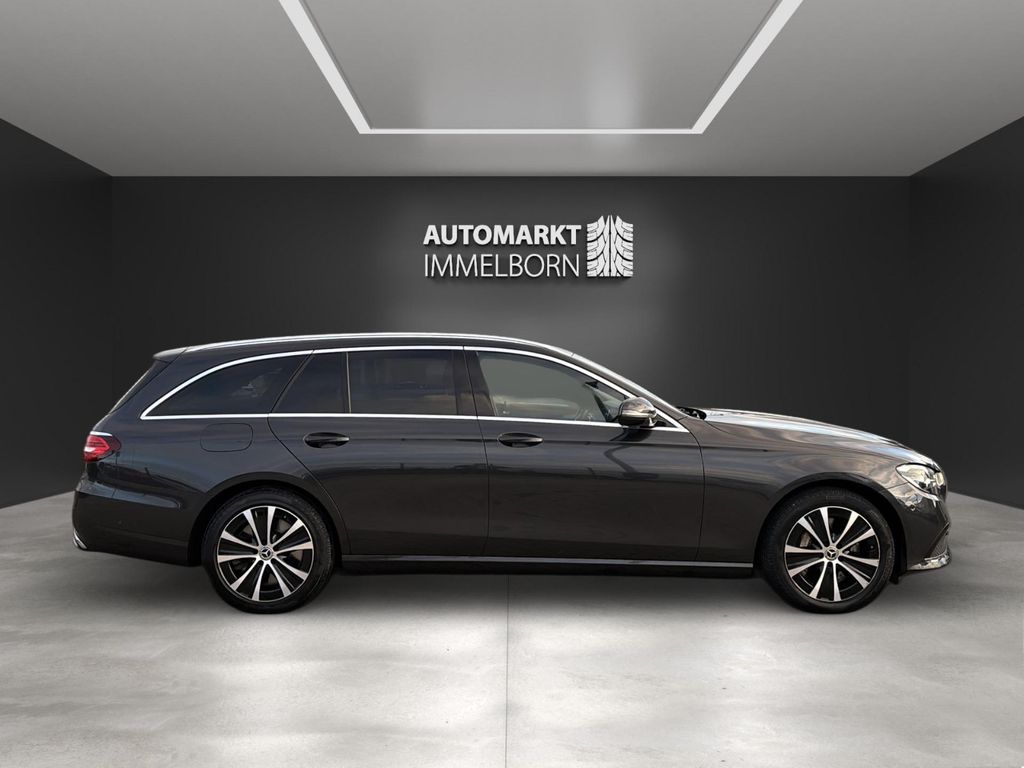 Mercedes-Benz E 300 2021