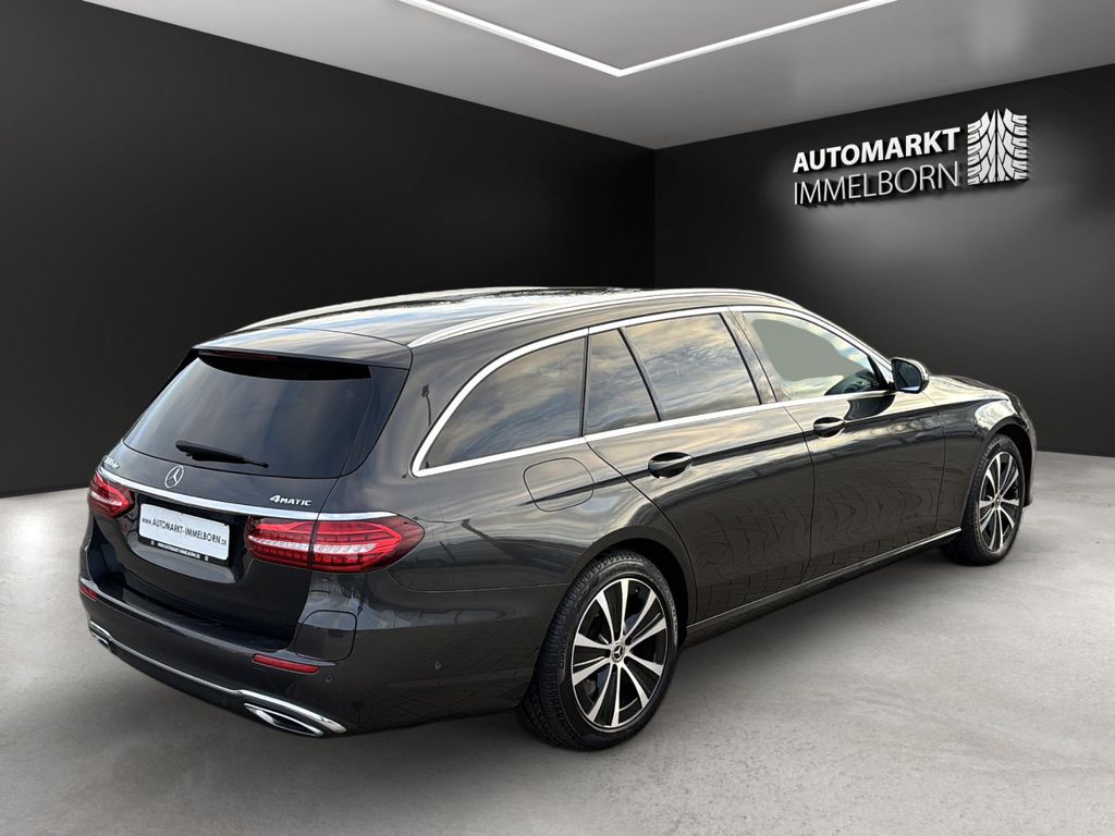 Mercedes-Benz E 300 2021