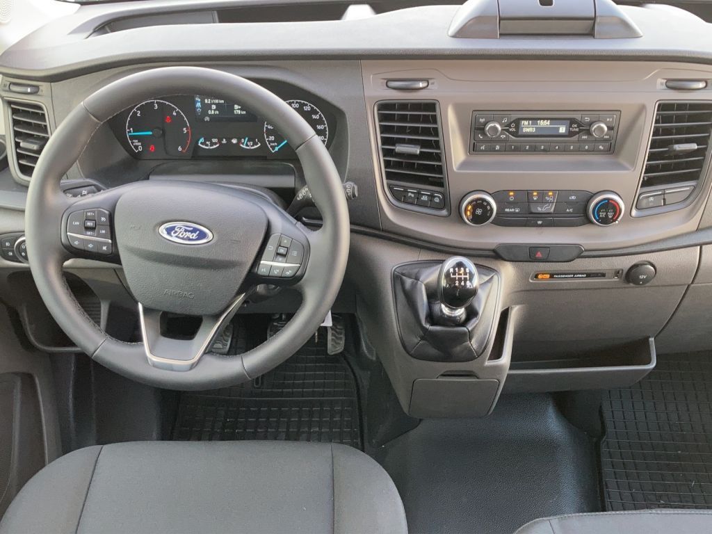 Ford Transit 2024