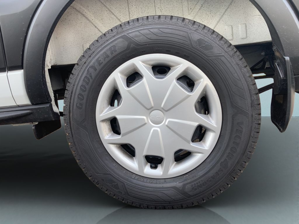 Ford Transit 2024