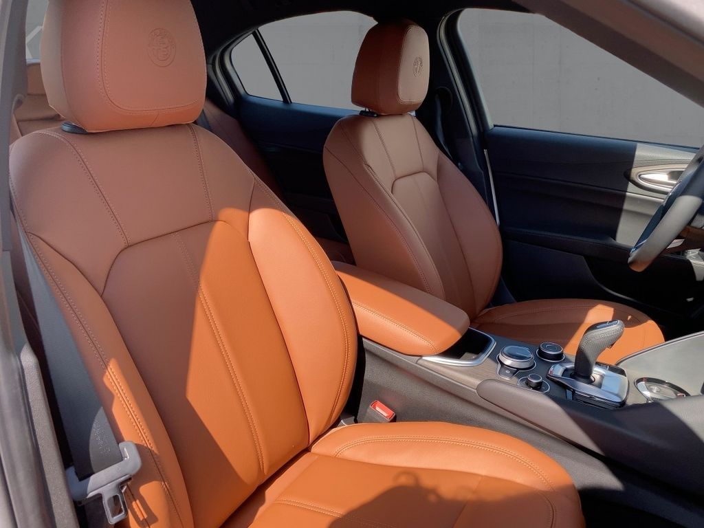 Alfa Romeo Giulia 2024