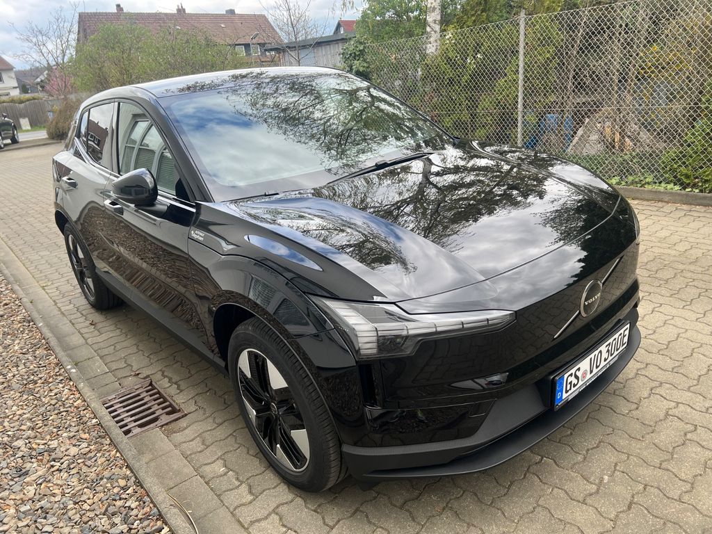 Volvo EX30 2025