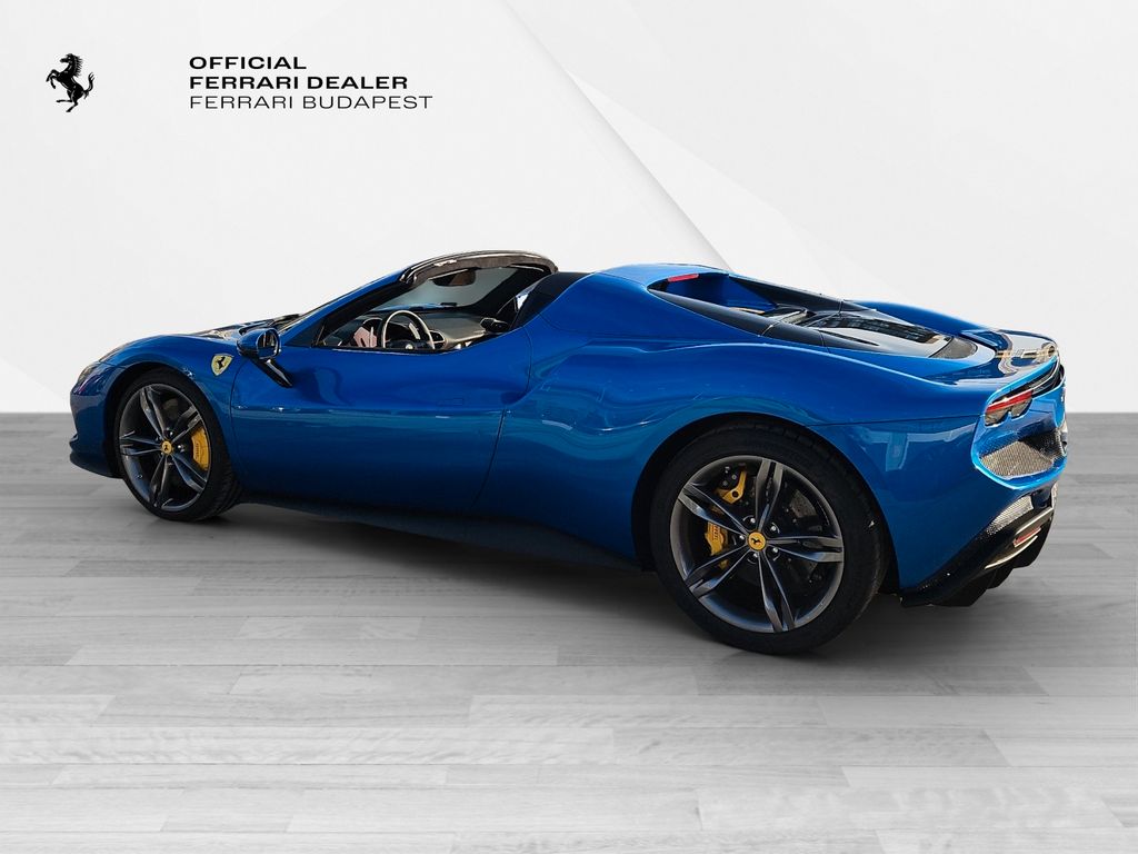 Ferrari 296 GTS 2024