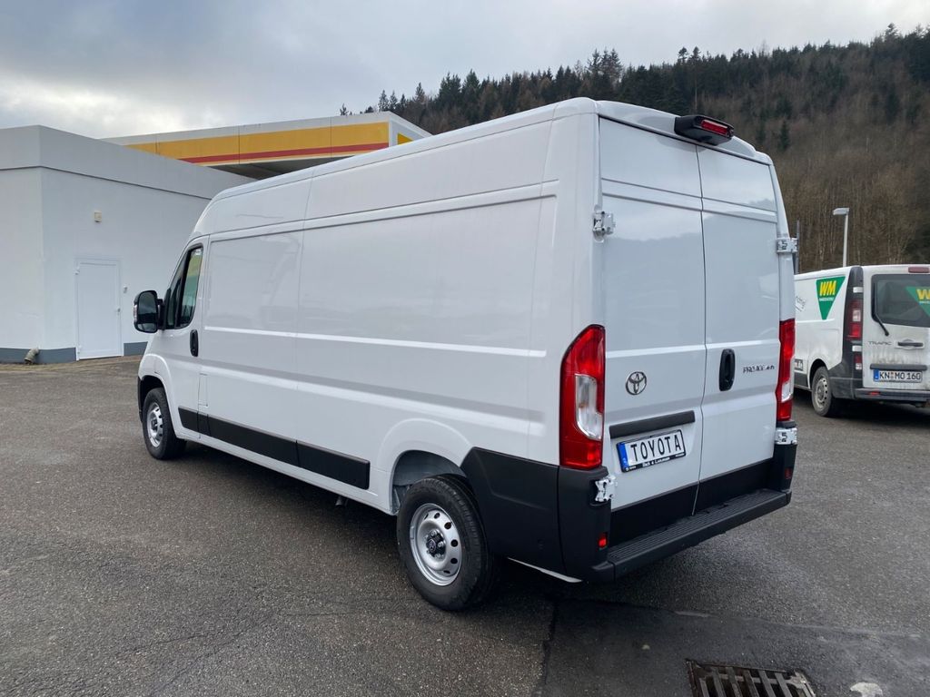 Toyota Proace Max 2025