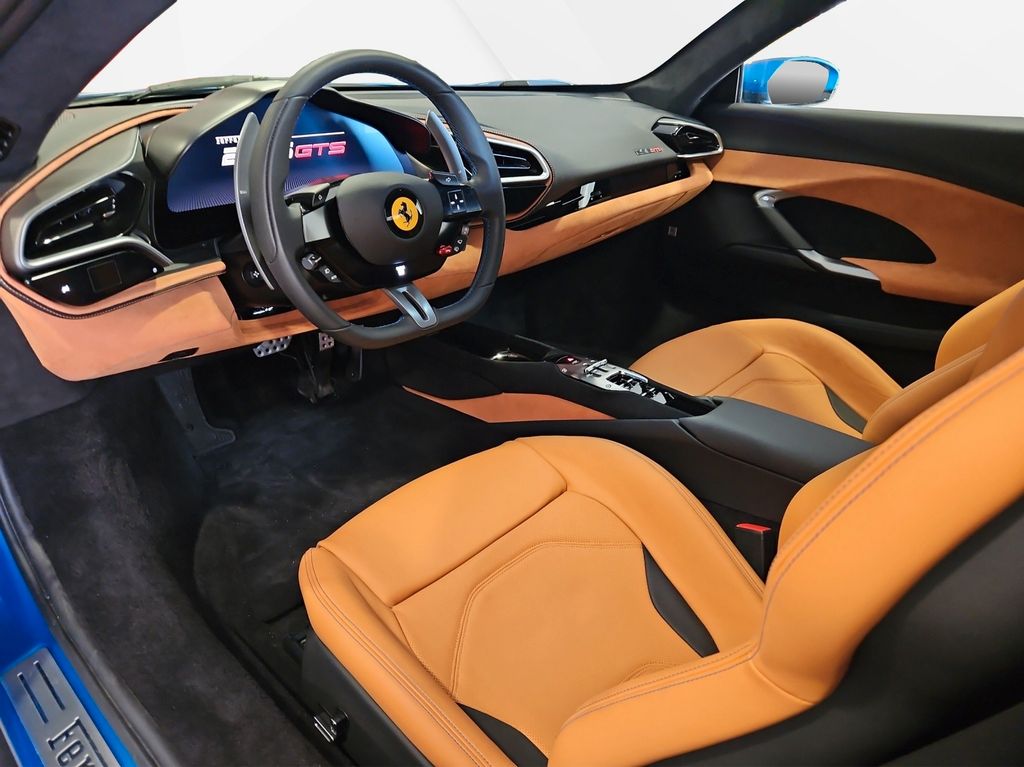 Ferrari 296 GTS 2024