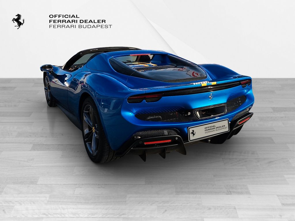 Ferrari 296 GTS 2024