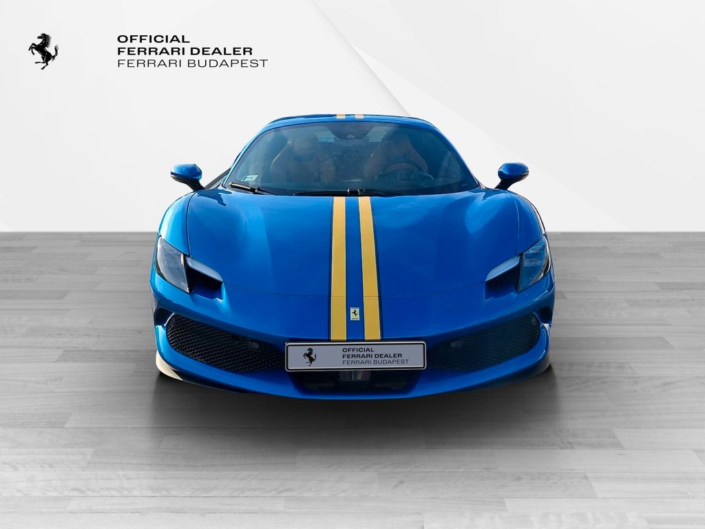 Ferrari 296 GTS 2024