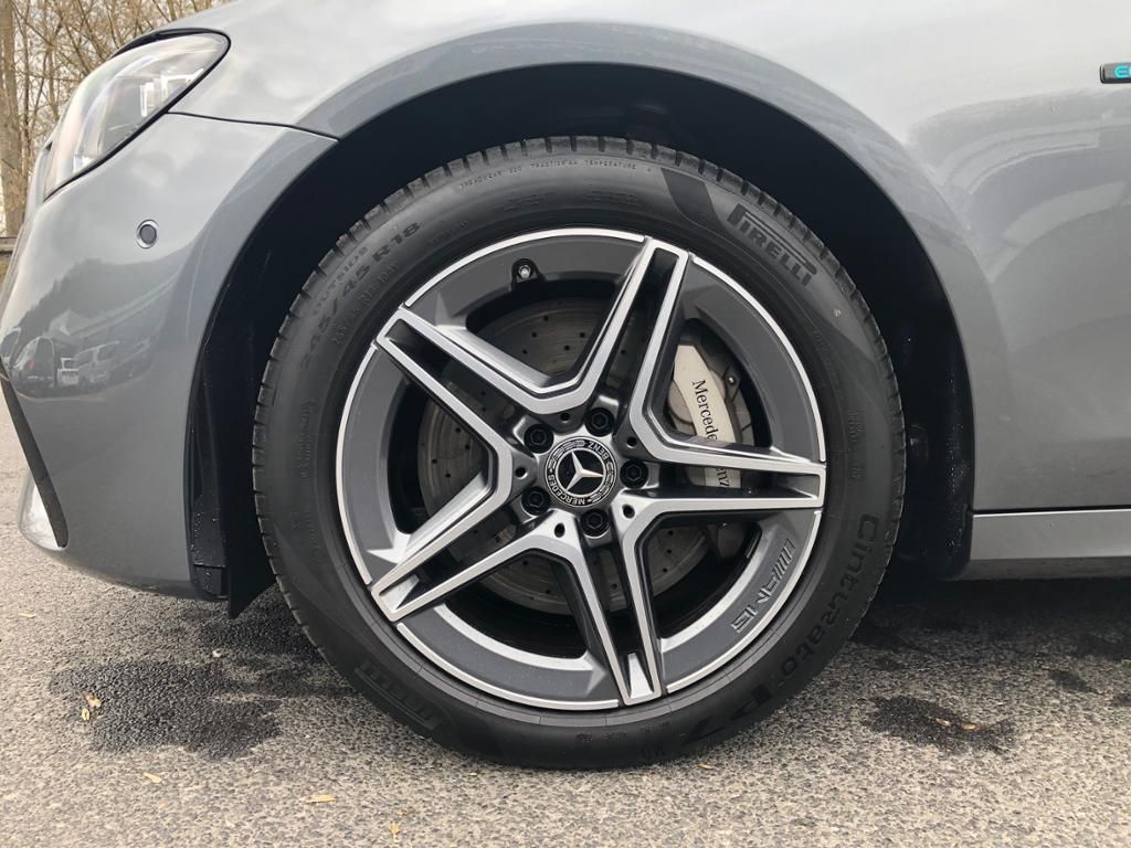 Mercedes-Benz E 300 2021