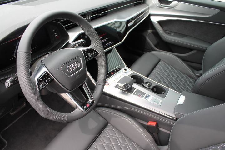Audi S6 2023