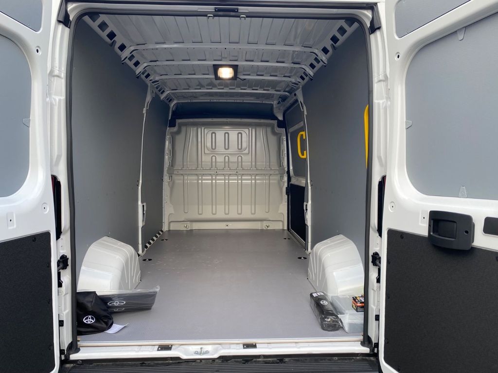 Toyota Proace Max 2025