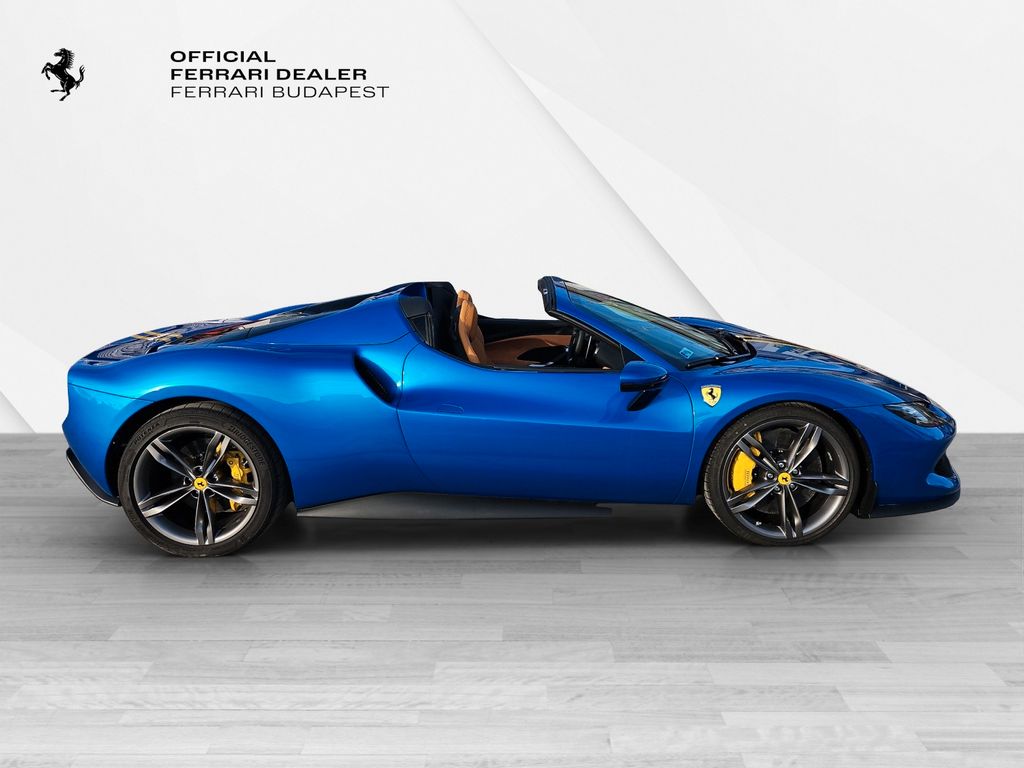 Ferrari 296 GTS 2024