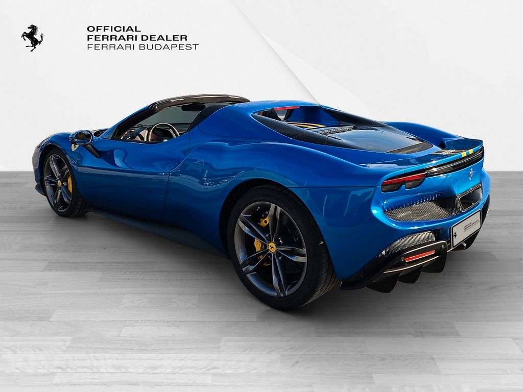 Ferrari 296 GTS 2024