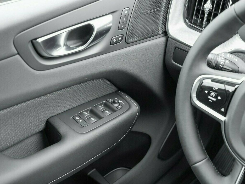 Volvo XC60 2024