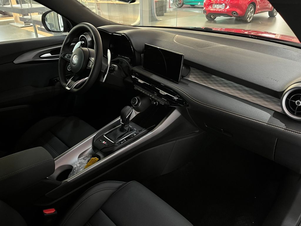 Alfa Romeo Tonale 2025