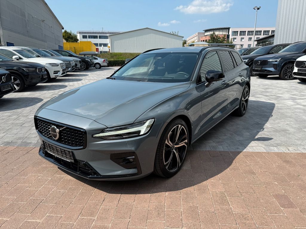 Volvo V60 2024