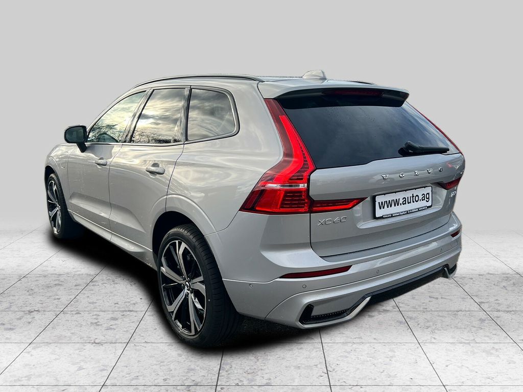 Volvo XC60 2025