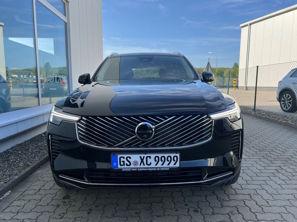 Volvo XC90 2025
