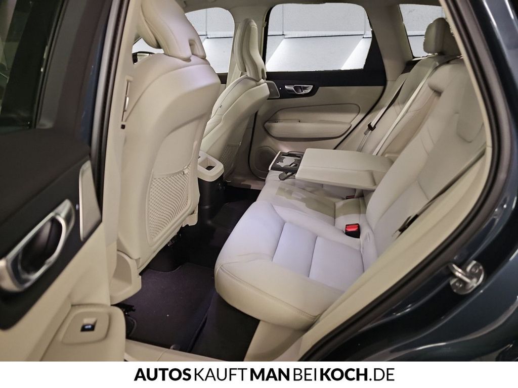 Volvo XC60 2025